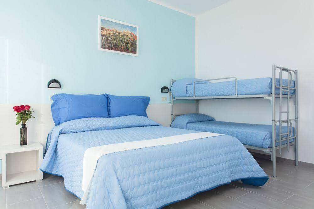 Hotel Platinum Rimini Kültér fotó